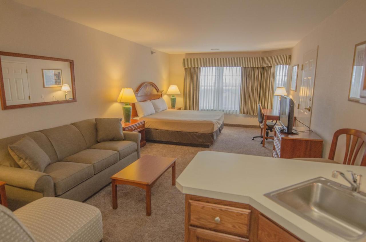 Smart Suites On The Hill Саут-Бёрлингтон Экстерьер фото